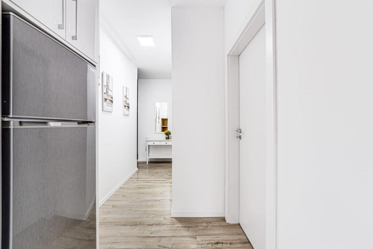 Ari Green Apartment Near Atrium Mall Арад Екстериор снимка
