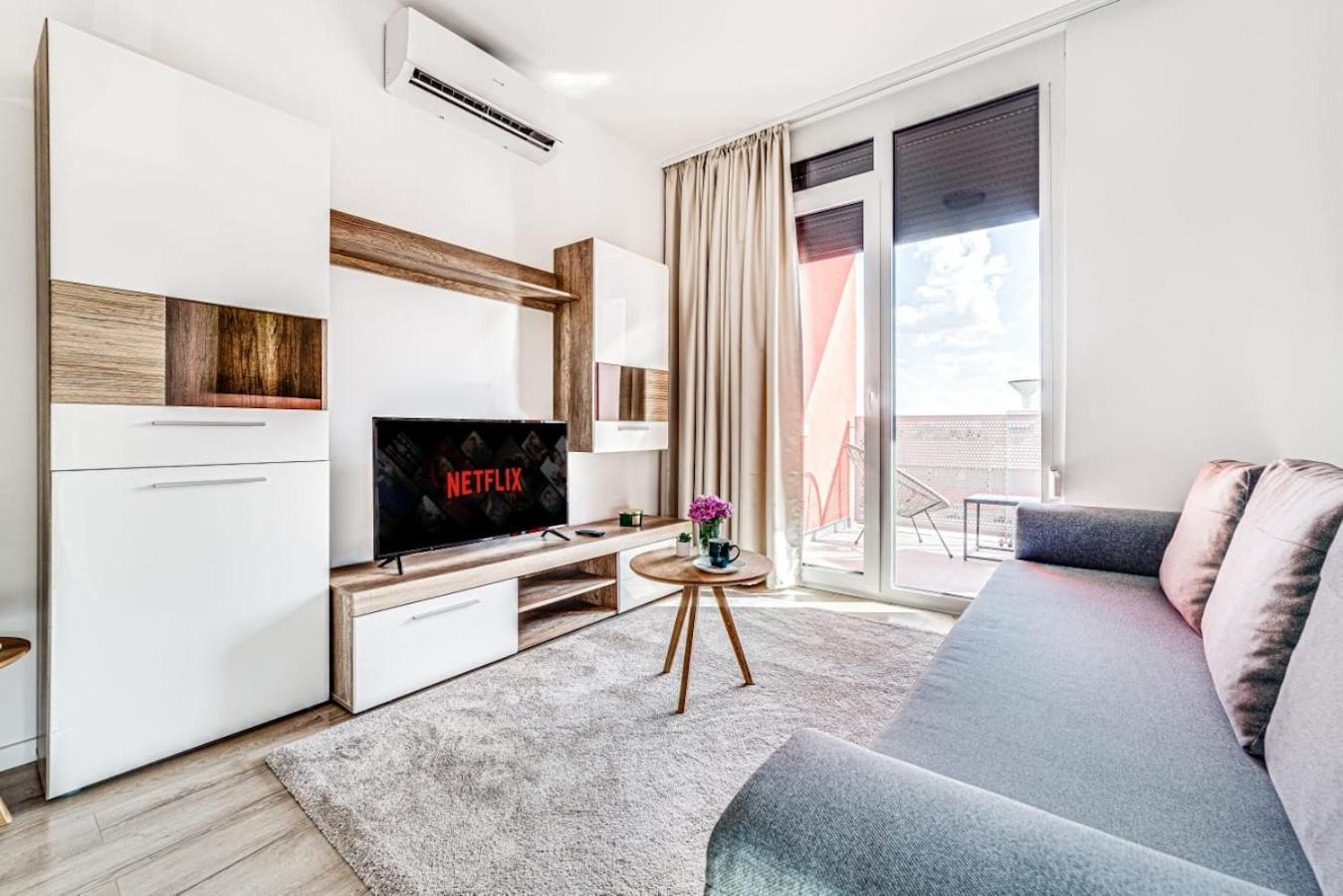 Ari Green Apartment Near Atrium Mall Арад Екстериор снимка